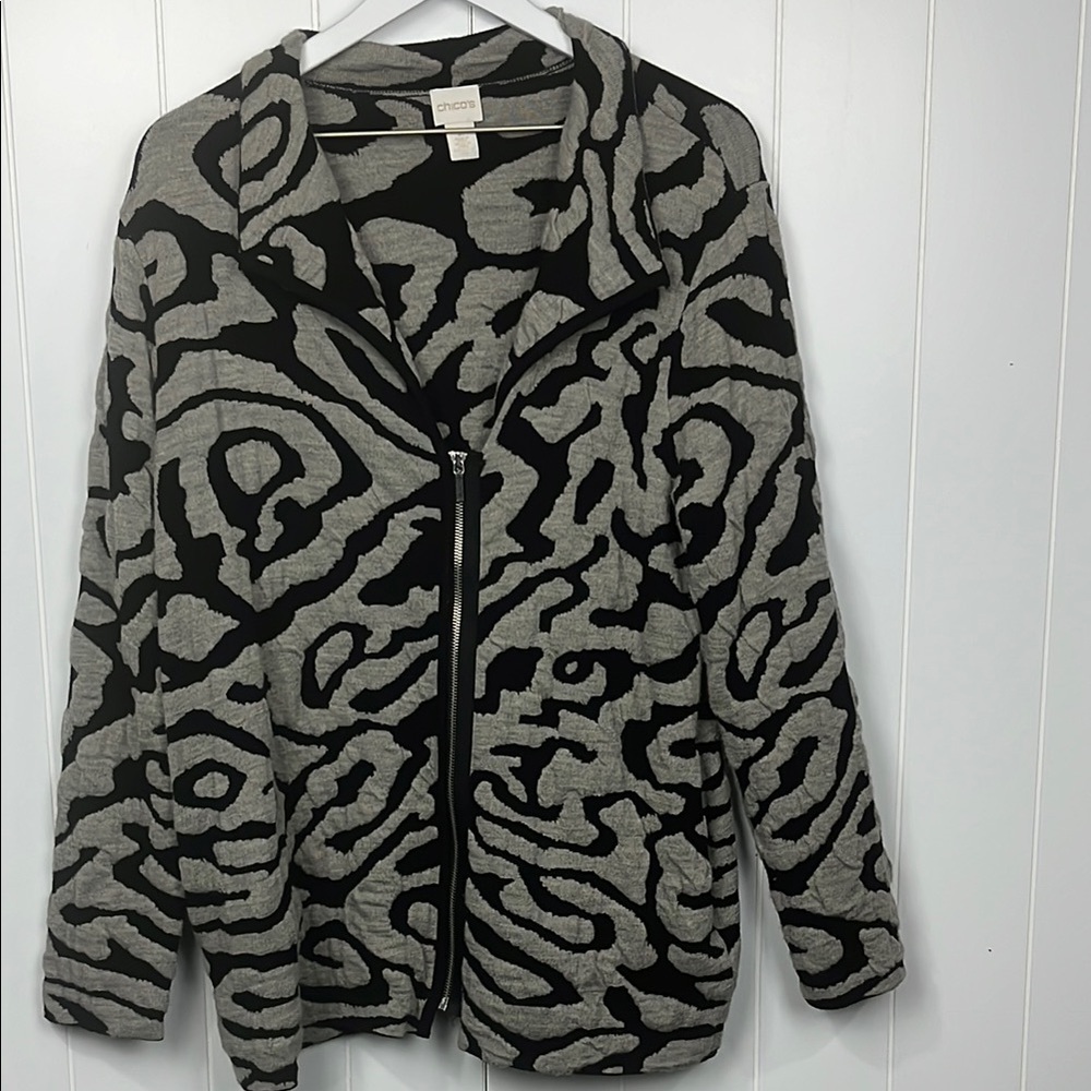 Chico’s Womens Knit Jacket Black/Gray 2 Zip Front Pockets Animal Print Stretch